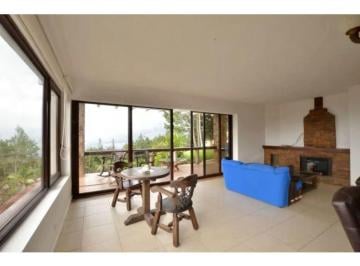 Casa de 3 habitaciones, Chame · Venta Casa Altos de Maria