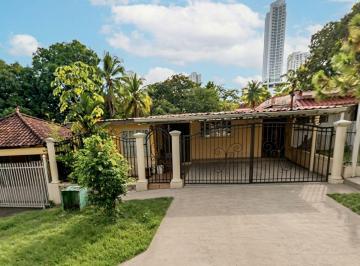 Casa de 3 habitaciones, Panamá · Se Vende Casa en Pueblo Nuevo
