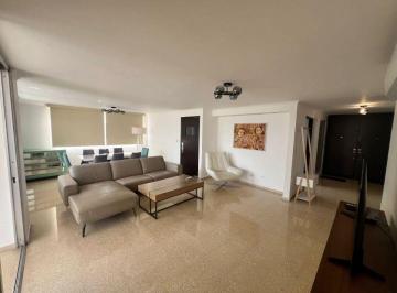 Apartamento de 2 habitaciones, Panamá · Venta Apartamento en Punta Paitilla