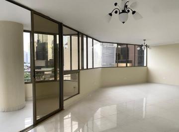 Apartamento de 3 habitaciones, Panamá · Venta Oportunidad Apartamento Renovado en PH Tower One