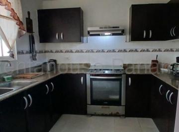 Casa de 3 habitaciones, Panamá · Venta de Casa en Las Cumbres