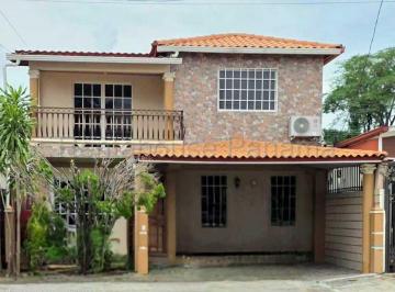 Casa de 3 habitaciones, Panamá · Vendo Casa en Villa Lucre