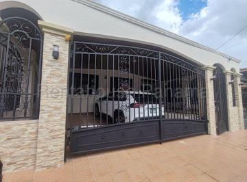 Casa de 3 habitaciones, San Miguelito · Venta de Casa en Villa Lucre