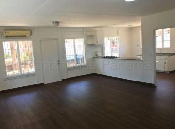 Casa de 4 habitaciones, Panamá · Venta Casa Los Ríos