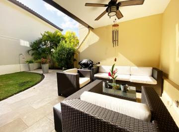 Casa · 263m² · 3 Recámaras · 4 Estacionamientos · Casa Unifamiliar en Venta en River Valley, Panamá Pacífico