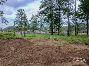 Terreno / Lote , Boquete · Contrato Pendiente! Lote de 4,105 m² con Vistas a Las Montañas en Venta a $48 por m² en Alto Boquete