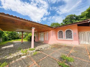 Casa de 6 habitaciones, Panamá · Se Vende Casa en Altos del Golf Ydu