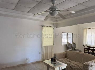 Casa de 6 habitaciones, Panamá · Vendo Casa en Betania