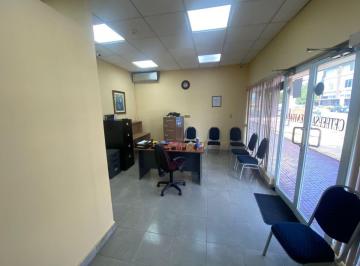 Local comercial , Colón · Local Comercial en Venta en PH Centro Médico Cuatro Altos, Colón| Ideal Para Clínica.