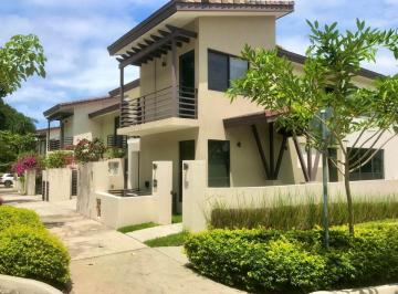 Casa de 3 habitaciones, Arraiján · Venta de Casa en Esquina en Panama Pacifico 25*2828 Mfk