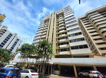 Apartamento de 3 habitaciones, Panamá · Venta de Apartamento con 201 m² en Marbella PH La Concha 26 - 7052sr