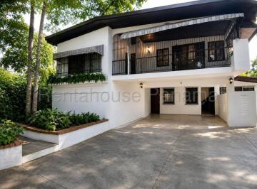 Casa de 5 habitaciones, Panamá · Venta de Casa con 560 m² en Betania PH Casa 27 - 2067sr