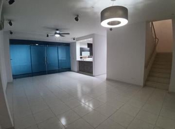 Casa de 3 habitaciones, Panamá · Alquiler Casa La Alameda