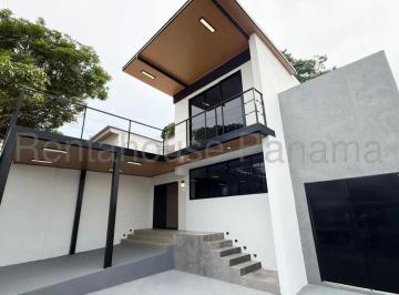Casa de 3 habitaciones, Panamá · Venta de Casa en Betania