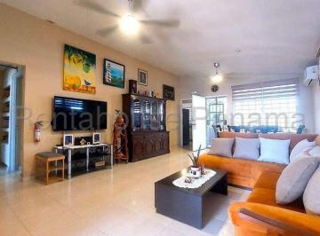 Casa de 3 habitaciones, San Miguelito · Venta de Casa en Brisas del Golf