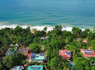 Casa de 3 habitaciones, Bocas del Toro · Casa Titulada en Venta en Bluff Terrace, Isla Colón – a Pocos Pasos del Océano