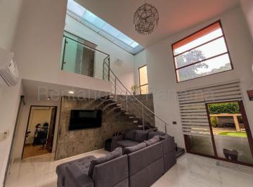 Casa de 3 habitaciones, Panamá · Casa en Brisas del Golf Club de Golf en Venta