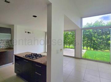 Casa de 4 habitaciones, Panamá · Casa en Venta en Costa Sur. 27 - 1968.