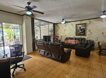 Apartamento de 2 habitaciones, Panamá · Venta de Apartamento en El Cangrejo Dcd26 - 5134