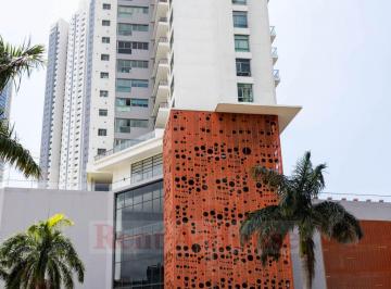 Apartamento de 4 habitaciones, Panamá · Se Vende Apartamento en Costa del Este