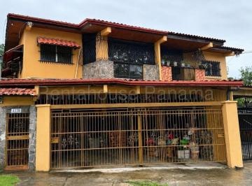 Casa de 6 habitaciones, Panamá · Venta de Casa Unifamiliar en Dos Mares, Betania 27 - 2090gg