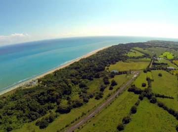 Terreno / Lote , Pedasí · ¡Desarrollo o Finca! 231 Acres Frente Al Mar en Venta en Pedasí – con Pista de Aterrizaje, en Panamá