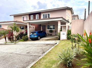 Casa de 3 habitaciones, San Miguelito · Se Vende Casa en Brisas del Golf (Villa Tiber)