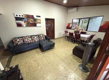 Casa de 8 habitaciones, Panamá · Venta Casa Pueblo Nuevo