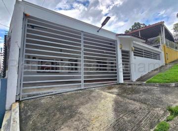 Casa de 4 habitaciones, Panamá · Casa en Venta en Betania 27ldc2149