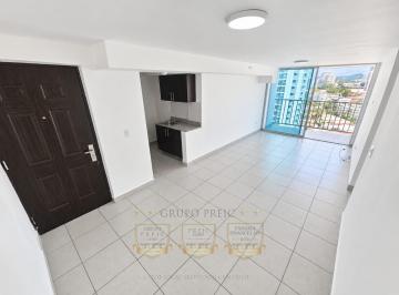 Apartamento · 81m² · 3 Recámaras · 1 Estacionamientos · Venta de Apartamento en Carrasquilla – PH Premium 3 Recamara G. S