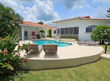 Casa de 3 habitaciones, Chame · Vendo Casa en Coronado