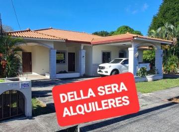 Casa de 3 habitaciones, David · La Fontana Casa de 600 m² de Terreno, con 3 Recámaras en Alquiler en David