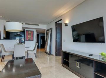 Apartamento · 130m² · 2 Recámaras · 1 Estacionamientos · Alquiler Apartamento Av Balboa PH Sky Residences