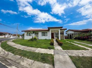 Casa de 3 habitaciones, San Carlos · Se Alquila Casa en San Carlos Ydu