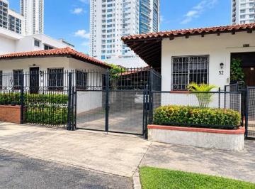 Casa · 400m² · 8 Estacionamientos · Alquiler de 2 Casas Comerciales en Bella Vista Cerca de Calle 50 Jp