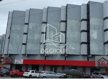 Local comercial · 3355m² · 20 Estacionamientos · Venta o Alquiler de Local Comercial en Calidonia