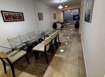Apartamento de 2 habitaciones, Panamá · Encantador Apartamento PH Yoo Av Balboa Bella Vista - Amoblado