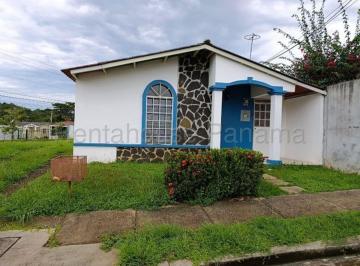 Casa de 3 habitaciones, La Chorrera · Casa de 238 m² con 3 Recámaras en Venta en La Chorrera