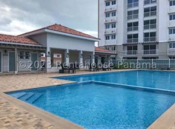 Apartamento de 3 habitaciones, Panamá · Apartamento en Venta en Versalles Ydu