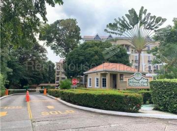 Apartamento de 3 habitaciones, Panamá · Alquiler de Apartamento en Albrook