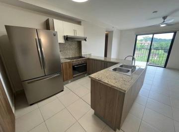 Apartamento de 3 habitaciones, Panamá · Alquiler Apartamento Semi Amoblado de 116 m² en Albrook Amd