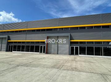 Bodega-Galpón-Depósito · 2586m² · 24 Estacionamientos · Bodega en Alquiler - Panama Distribution Center