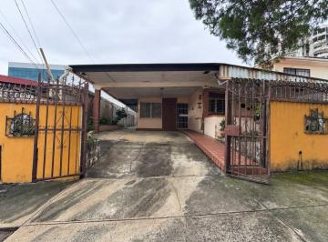 Casa de 3 habitaciones, Panamá · Se Vende Casa en Altos del Chase 375 m