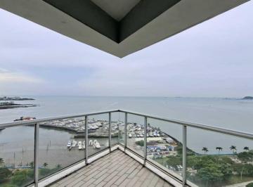 Apartamento · 218m² · 2 Recámaras · 1 Estacionamientos · Venta de Apartamento en Av Blboa PH Yacth Club 218 m² Jp