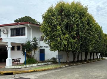 Casa de 3 habitaciones, Panamá · Vendo Acogedora Casa en La Loma