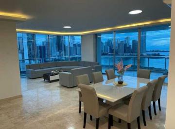 Apartamento · 194m² · 3 Recámaras · 2 Estacionamientos · Alquiler Apartamento Av Balboa PH Sky Residences Dis Oct Jp