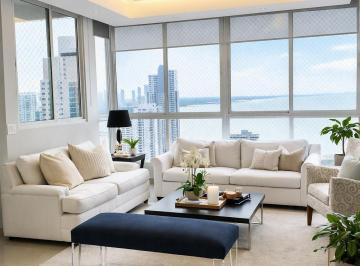 Apartamento · 206m² · 3 Recámaras · 2 Estacionamientos · Se Vende Apartamento en PH Mandarin Bay Vista Al Mar