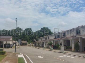 Casa de 3 habitaciones, La Chorrera · Alquiler de Casa en Costa Verde