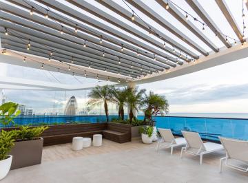 Apartamento · 420m² · 4 Recámaras · 3 Estacionamientos · Se Vende Apartamento en PH Ocean Front - 7215da