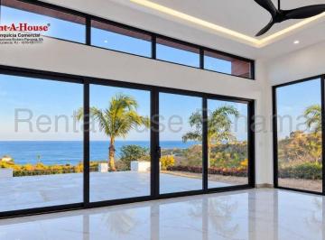 Casa de 4 habitaciones, Las Tablas · Venta de Casa de Playa en Hermitage Hills Las Tablas | 954 m², 4 Rec.